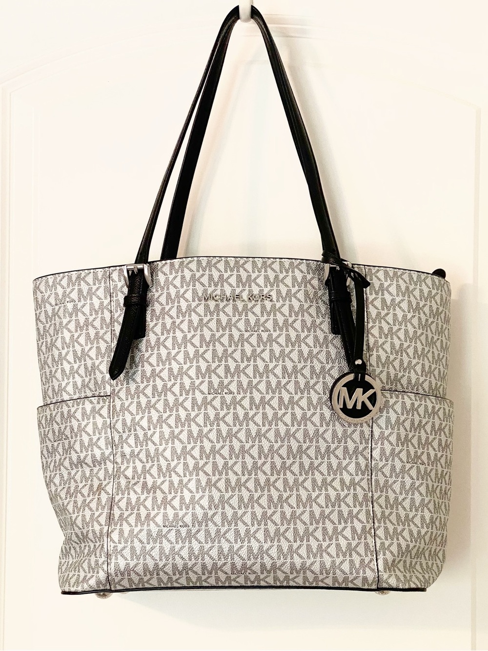 Authentic Michael Kors Jet Set Large Signature Logo Tote Travel Work Bag